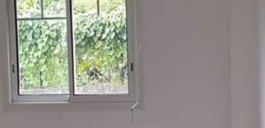 A vendre un appartement de 53.61m2 avec terrasse dans le secteur de Bas Jean Petit à Saint Joseph