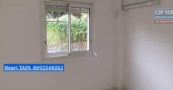 A vendre un appartement de 53.61m2 avec terrasse dans le secteur de Bas Jean Petit à Saint Joseph