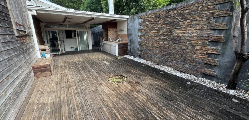 A louer une spacieuse villa de type F5 à Bois d’olive Saint Pierre