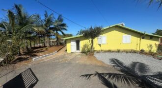 Location d’une charmante villa meublée de plain-pied d’environ 100 m² à Bérive, Saint-Pierre