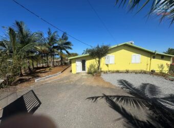 Location d’une charmante villa meublée de plain-pied d’environ 100 m² à Bérive, Saint-Pierre