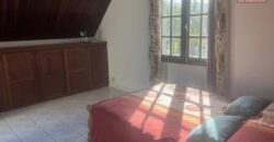 A louer une belle villa meublée de 140.60m2 avec jardin à Etang Salé