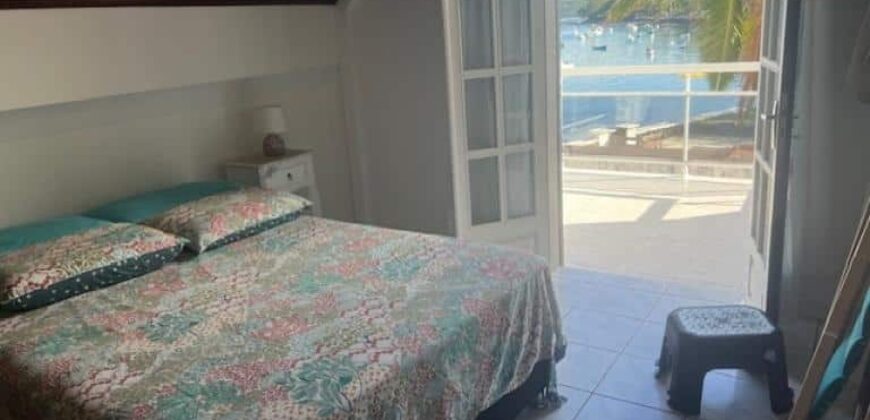 A louer une belle villa meublée de 140.60m2 avec jardin à Etang Salé