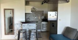 A louer appartement meublé de 38 m2 situé dans une résidence sécurisée à Bois D’olive