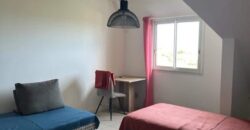 A louer appartement meublé de 38 m2 situé dans une résidence sécurisée à Bois D’olive