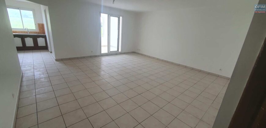 A louer un appartement T3 de 80.68m2 proche centre ville de Saint André