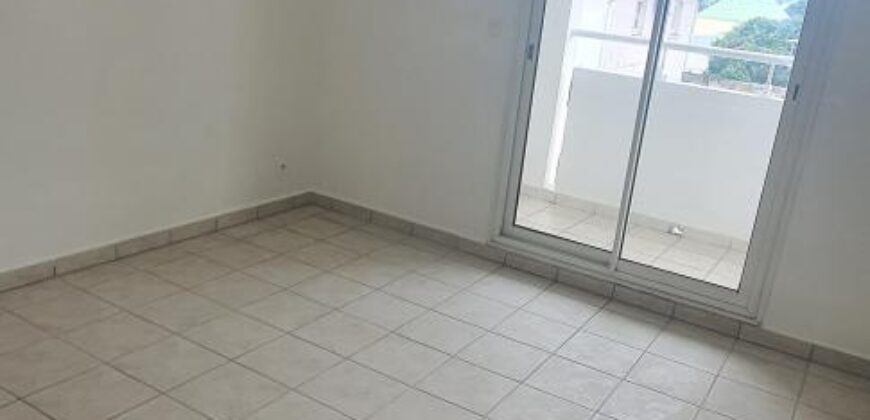 A louer un appartement T3 de 80.68m2 proche centre ville de Saint André