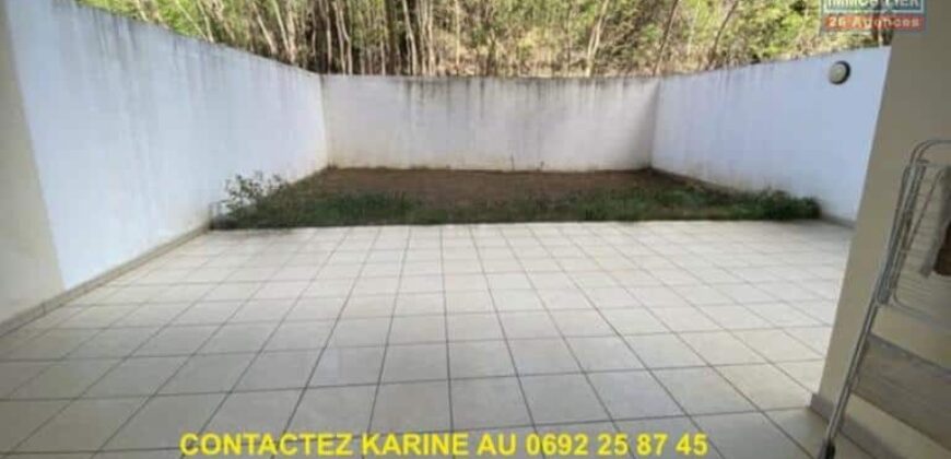 A louer un appartement T2 de 43.88m2 avec varangue et terrasse à Sainte Clotilde