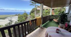 A vendre une charmante villa de type F3+ avec vue imprenable sur mer et montagne aux Avirons