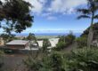 A vendre terrain de 273 m2 en pente avec vue mer et montagne situé aux Avirons
