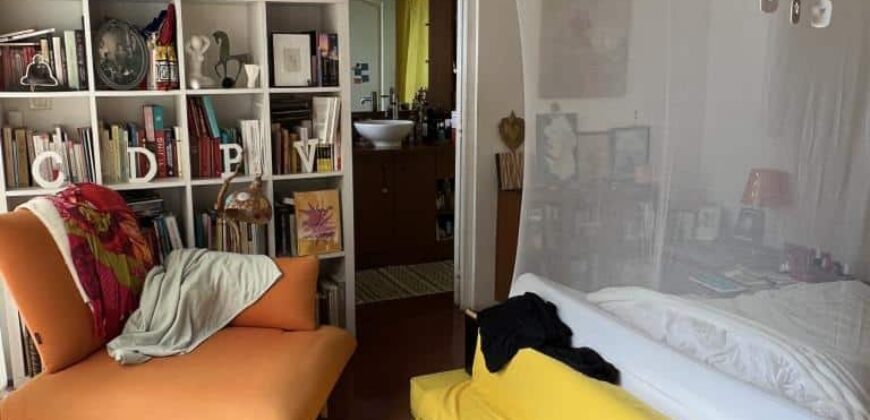A vendre une belle villa d’architecte F6 avec dépendance F3 et piscine située aux Avirons à proximité du centre-ville