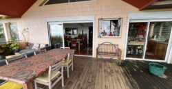 A vendre une belle villa d’architecte F6 avec dépendance F3 et piscine située aux Avirons à proximité du centre-ville