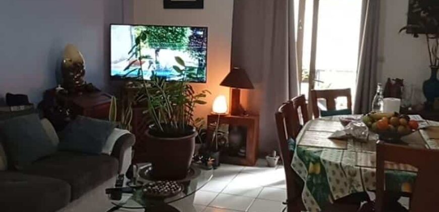 A vendre un appartement T3 avec terrasse et varangue à Saint Pierre