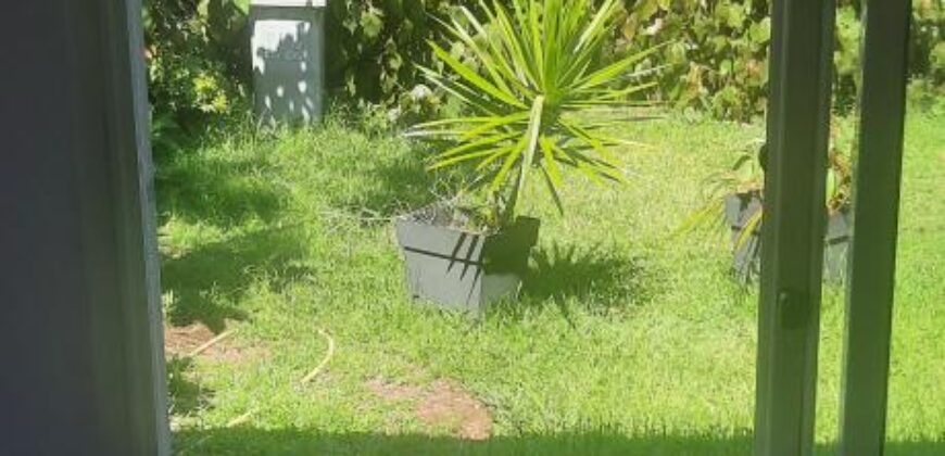 A louer un appartement T2 de 40m2 situé sur la commune de Bras Panon