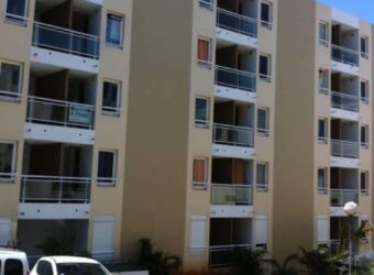 A vendre un studio dans le secteur Moufia,à Sainte-Clotilde