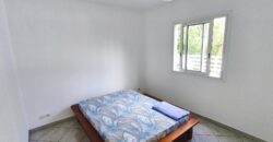 En location un appartement T3 meublé de 67 m2 situé dans le quartier paisible de Bois Noir à Saint Joseph