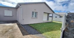 A louer une belle villa de 86.m2 située dans un lotissement au calme sur la commune de Sainte-Rose