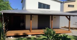 A louer une ravissante villa T4 meublée de 84.60 m2 située dans un quartier de La Rivière Saint Louis