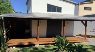A louer une ravissante villa T4 meublée de 84.60 m2 située dans un quartier de La Rivière Saint Louis