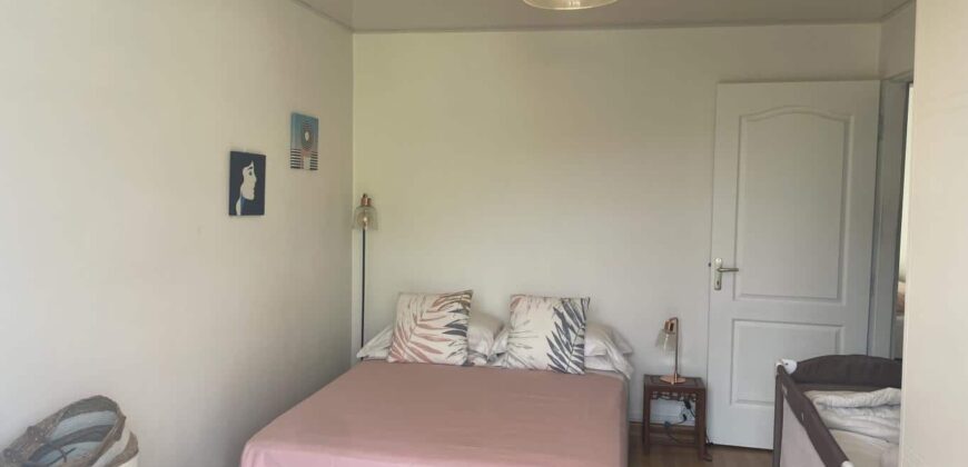 A vendre une grande villa de 145m2 sur un vaste terrain de 688m2 au coeur de la possession