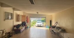 A vendre une grande villa de 145m2 sur un vaste terrain de 688m2 au coeur de la possession