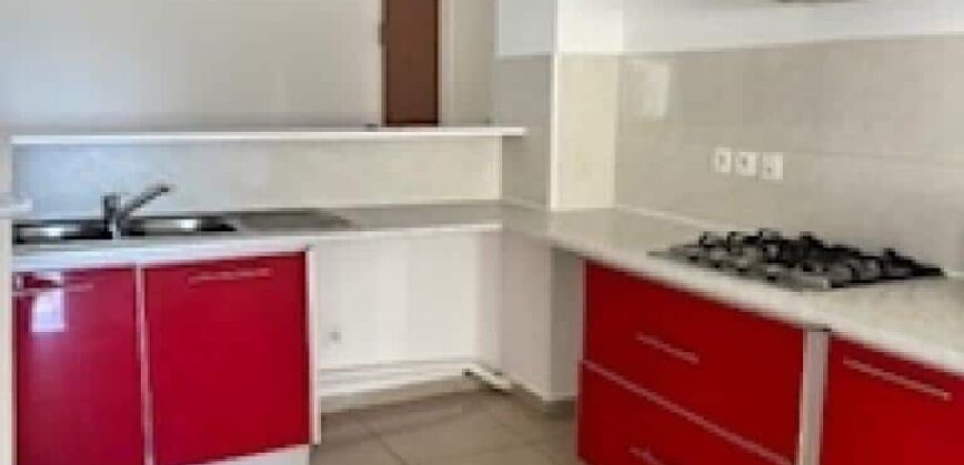A vendre un lumineux appartement T3 situé dans la résidence La Goélette à Sainte Clotilde