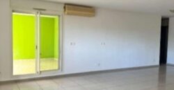 A vendre un lumineux appartement T3 situé dans la résidence La Goélette à Sainte Clotilde