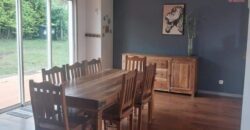 En location une villa meublée de type F5/6 située au Tampon 14ème