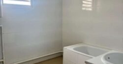 A vendre un appartement T3 dans une résidence proche des commerces à  Sainte Clotilde