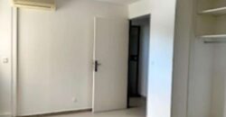 A vendre un appartement T3 dans une résidence proche des commerces à  Sainte Clotilde