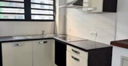 A louer un lumineux appartement de 40.30m2 sur les bas de la route Bois de Nèfles à Sainte Clotilde.