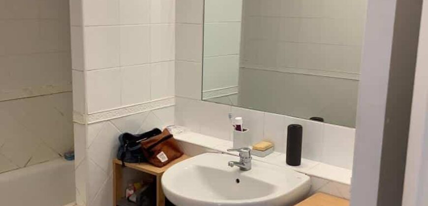 A louer un agréable appartement meublé T3/4 de 91.95 m2 situé à Saint Pierre