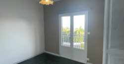 A vendre une grande villa de 122m2 dans un quartier calme et recherché à la Rivière Saint Louis