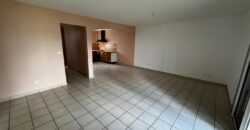 A louer une villa de 100m2 dans une résidence sécurisée à Saint André