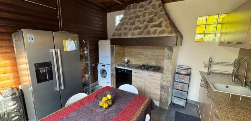 En location une superbe villa meublée de type F3/4 située dans un cadre paisible au Tampon 13ème