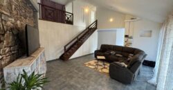 En location une superbe villa meublée de type F3/4 située dans un cadre paisible au Tampon 13ème