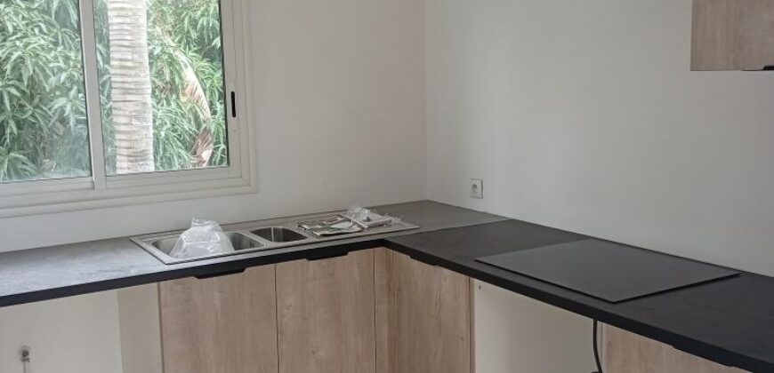 A louer un appartement de 65,62m2 en triplex avec jardin à la Saline les Bains