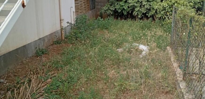 A louer un appartement de 65,62m2 en triplex avec jardin à la Saline les Bains