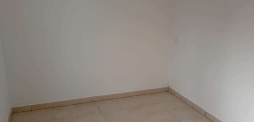 A louer un appartement de 65,62m2 en triplex avec jardin à la Saline les Bains