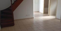 A louer un appartement T3 de 65.62m2 avec jardin à la Saline les bains