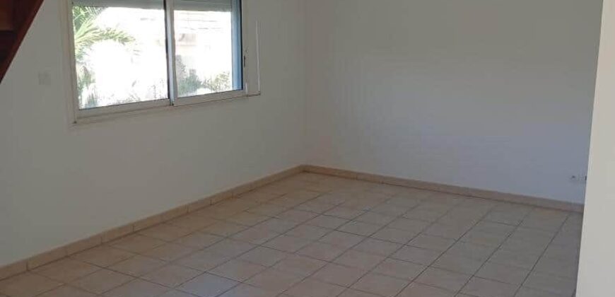 Location d’un appartement en triplex dans une résidence sécurisée à Saline les bains