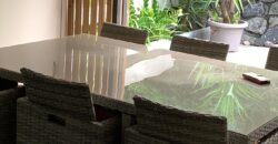 En location une villa jumelée de type F3 de 75 m2 située à La Rivière Saint Louis