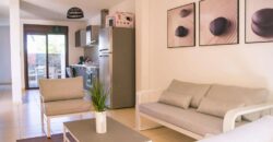 A louer une belle villa meublée de type F4 située proche de toutes les commodités à Terre Sainte