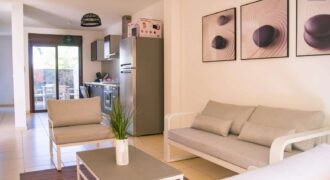 A louer une belle villa meublée de type F4 située proche de toutes les commodités à Terre Sainte