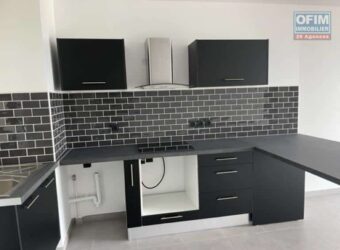 A louer un appartement T3 situé dans une résidence sécurisée à Saint Pierre