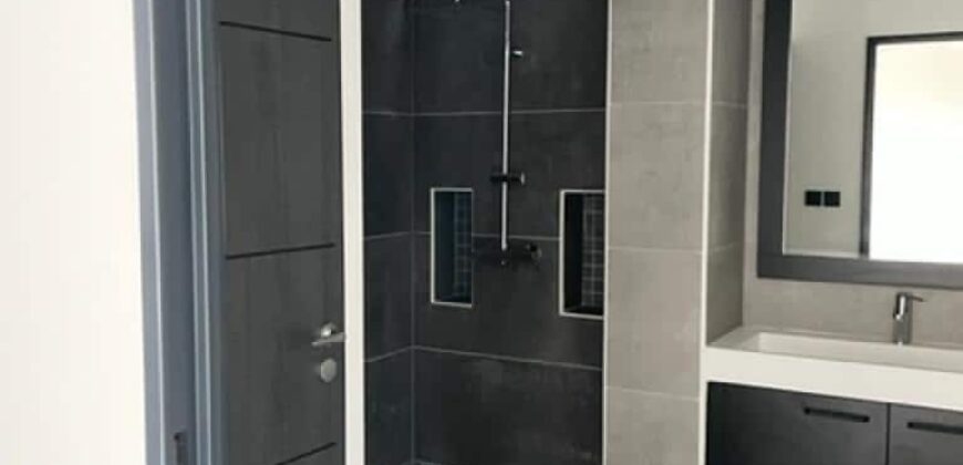 A louer un appartement T3 situé dans une résidence sécurisée à Saint Pierre