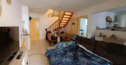A vendre un appartement en duplex de type T3 situé à deux pas du centre-vile du Tampon