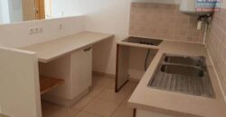A vendre un appartement en duplex de type T3 situé à deux pas du centre-vile du Tampon