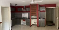 A vendre un agréable appartement T2 de 41.48 m2 situé dans un quartier calme à La Possession