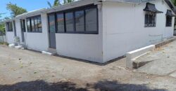 À vendre à Saint-Pierre une villa de 184 m² composée de 5 logements meublés